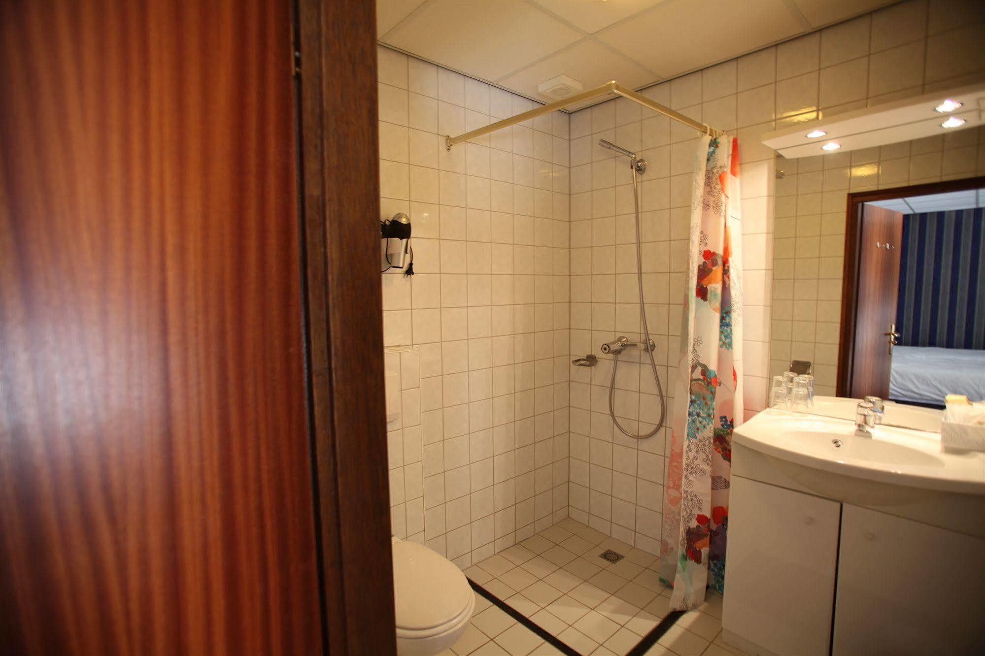 Het Wapen Van Enkhuizen Exteriör bild